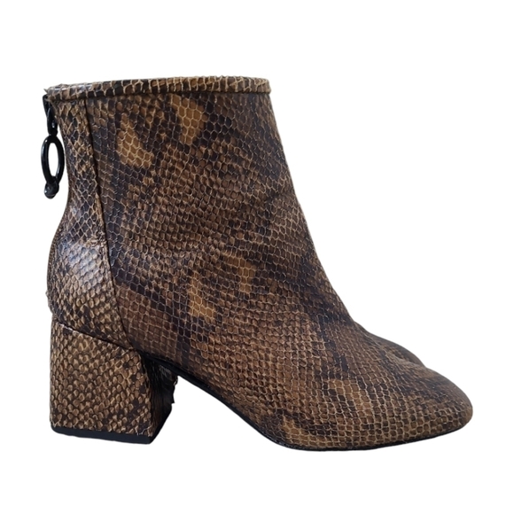 Bershka Python Chunky Heel Ankle Boots Size 36 EU 6 US - Picture 11 of 14